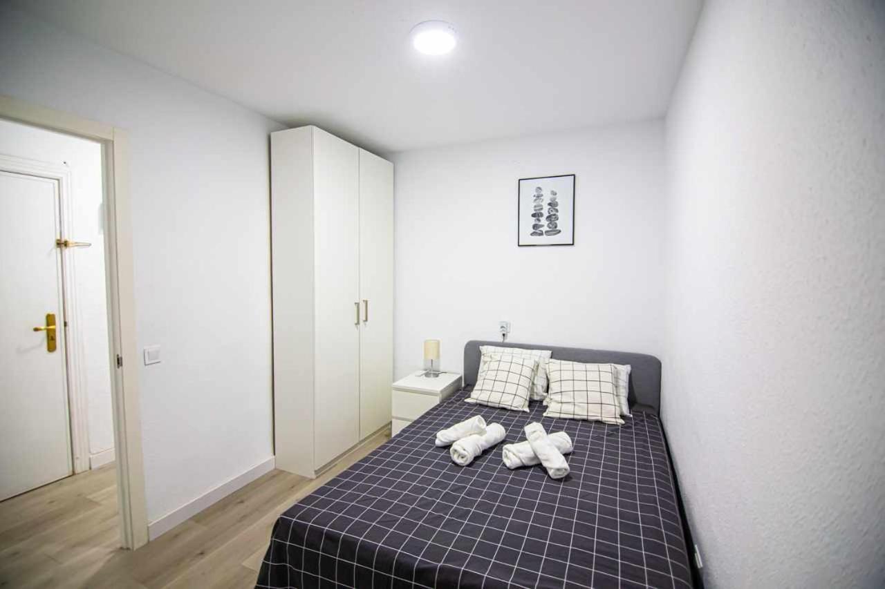 Apartamento Heroes De Sostoa Malaga Exterior photo