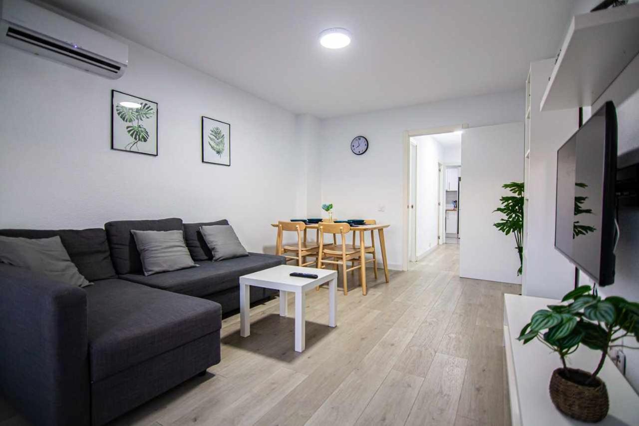 Apartamento Heroes De Sostoa Malaga Exterior photo