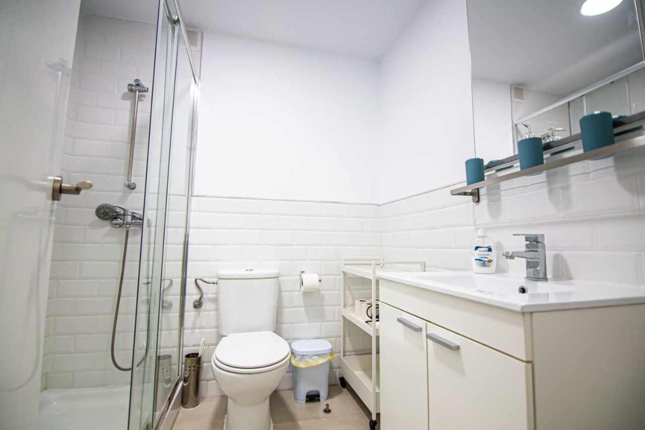 Apartamento Heroes De Sostoa Malaga Exterior photo